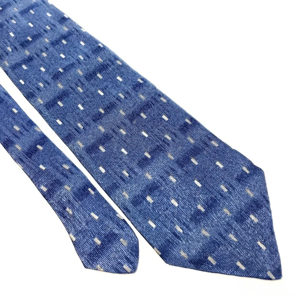 Croft & Barrow Blue Abstract Jacquard Print Wide‎ Silk Tie